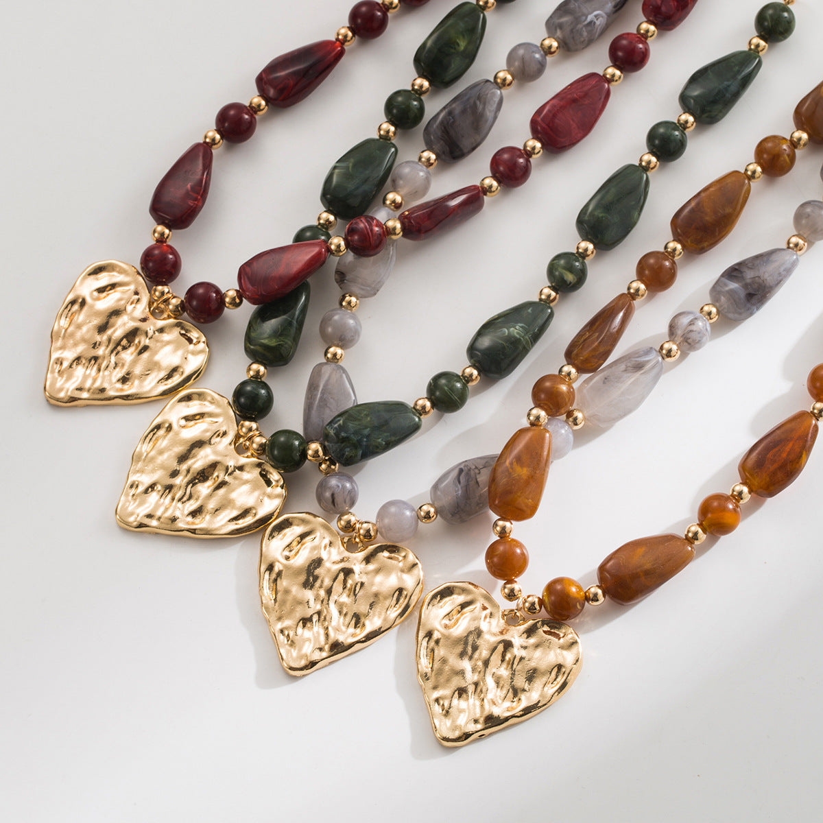 Wholesale Personalized irregular beaded clavicle necklace